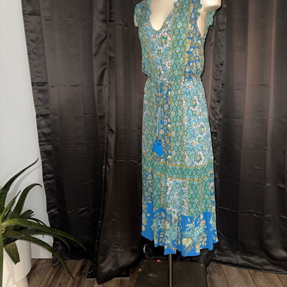 Knox Rose Turquoise Maxi Sundress with V-neck and Sleeveless Design